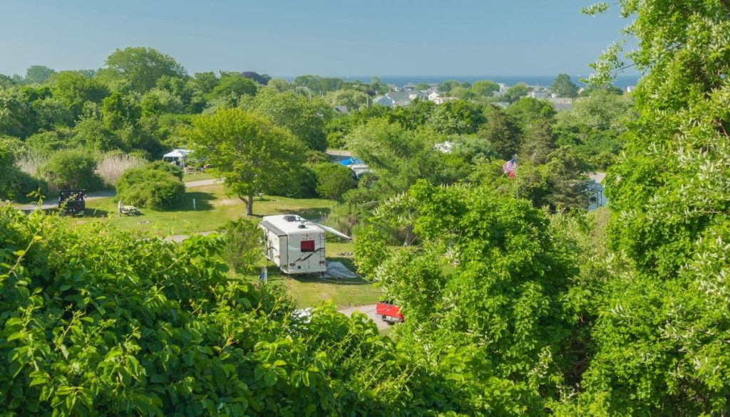 Green campground landscape at Fishermen’s Memorial State Park